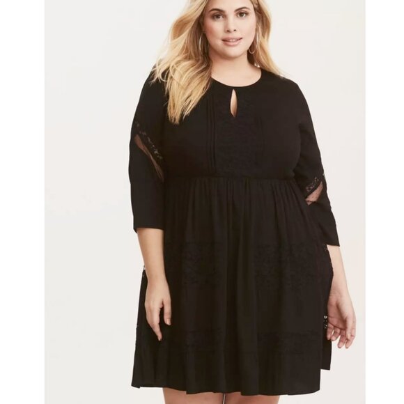 Torrid 2 Black Lace Inset 3/4 Sleeved Challis Skater Dress 2X 18/20 - Picture 1 of 12